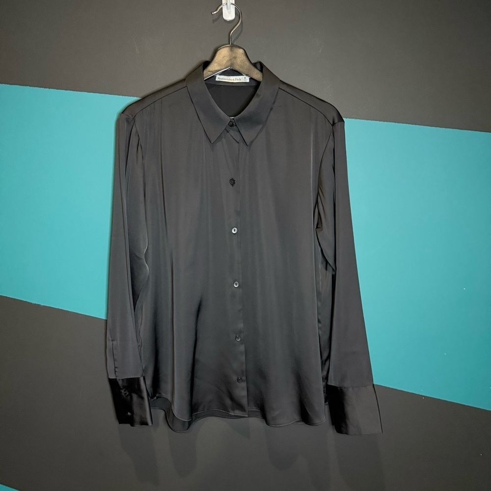 Abercrombie & Fitch Black Satin Button-Down Shirt size M Preppy Business - Picture 2 of 11